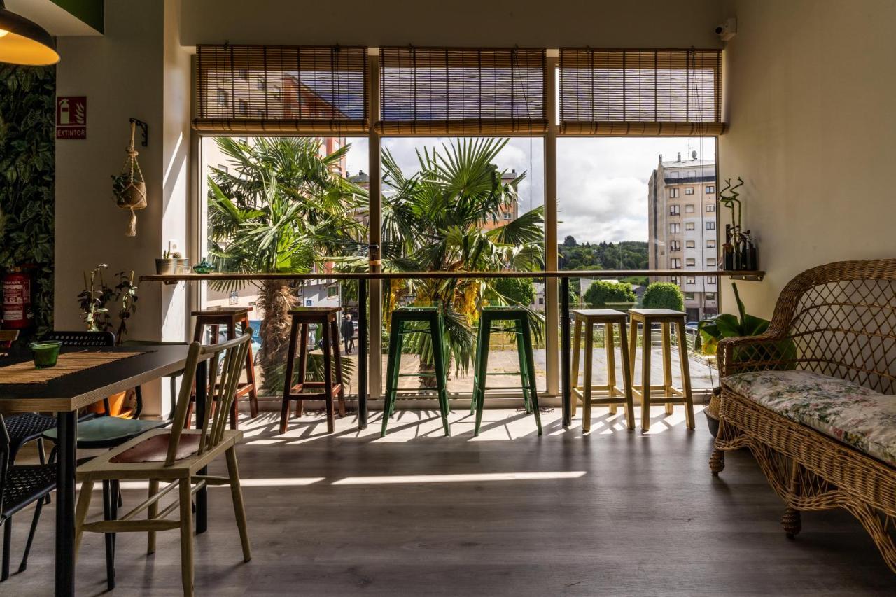 Four Rooms Hostel Lugo Ngoại thất bức ảnh