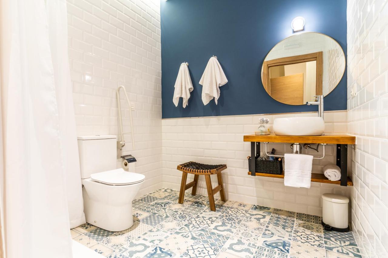 Four Rooms Hostel Lugo Ngoại thất bức ảnh